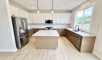 8345 Kettle Oak Dr SE, Alto, MI 49302