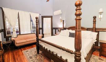 414 Broad St, Bainbridge, GA 39819