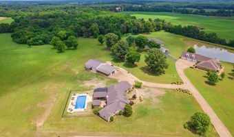 1491 Burr Hight Rd, Bells, TN 38006