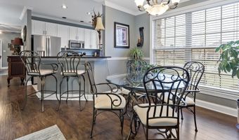 1720 Hollister Dr, Alcoa, TN 37701