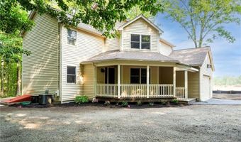 180 Pike Ave, Attleboro, MA 02703