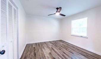 627 Longbow Dr, Albany, GA 31721