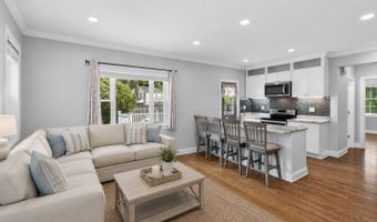 6 Harbor Pkwy, Clinton, CT 06413