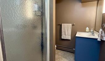 1810 Lakewood Ave, Albert Lea, MN 56007