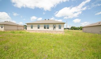 111 LLOYD HENDERSON Rd, Beebe, AR 72012