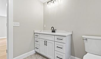 26 Binford Rd, Standish, ME 04084