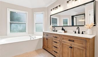 5527 Bridge Pointe Dr, Alpharetta, GA 30005