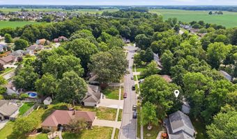 1309 Sanders Dr, Auburn, IN 46706