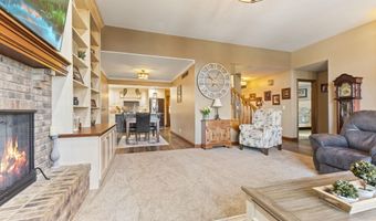 209 River Dr, Bloomfield, IN 47424