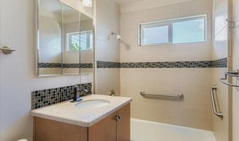 4654 Cheshire St, San Diego, CA 92117