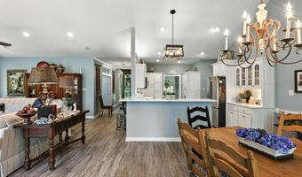 10 Devaca Cir, Hot Springs Village, AR 71909