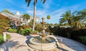 5714 SEA TROUT Pl, Apollo Beach, FL 33572