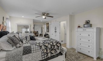 208 Kenneth Dr, Boiling Springs, SC 29316