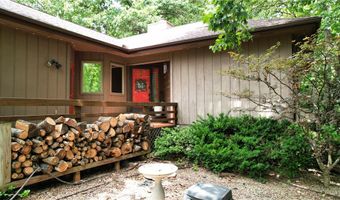 3 Dolphin Ln, Bella Vista, AR 72715