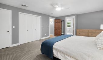12 Robin Vale Dr, Glocester, RI 02857