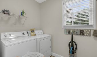208 Kenneth Dr, Boiling Springs, SC 29316