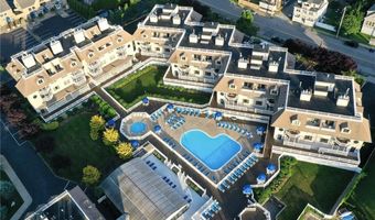 551 Thames St H3, H4, H5, Newport, RI 02840