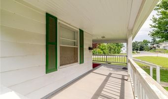 1017 S 5th St, Atchison, KS 66002