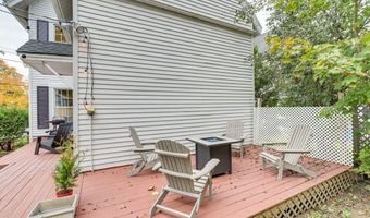 271 Essex St, Bangor, ME 04401