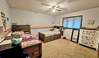 1902 E Lucas St, Algona, IA 50511