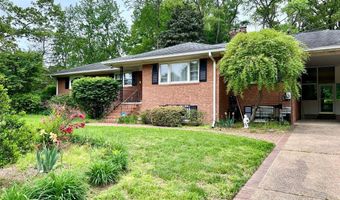 8904 BRIDGEHAVEN Ct, Alexandria, VA 22308