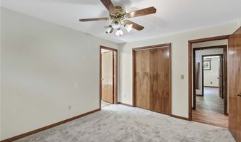 301 Crosse Rd, Amherst, OH 44001