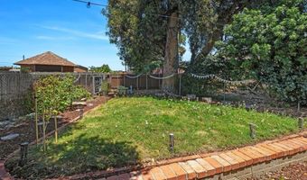 4886 Twain Ave, San Diego, CA 92120