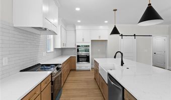 183 Arrow Glenn Ct, Advance, NC 27006