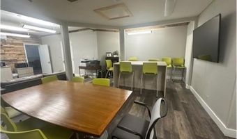 401 N Main St 201, Austin, MN 55912