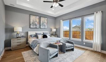 709 Meridian Dr, Aledo, TX 76008