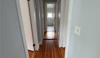 67 Hall Ave, Newport, RI 02840