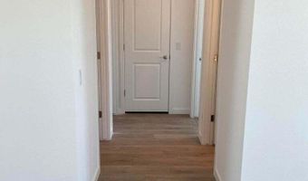 1323 W BLUEJAY Dr, Chandler, AZ 85286