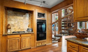 552 Valley Dr, Incline Village, NV 89451