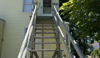 30 Aceto St, Branford, CT 06405