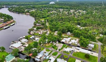 24521 SNAIL Rd, Astor, FL 32102