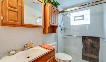 12222 Cenfield St NE, Alliance, OH 44601