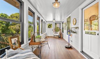 995 Old Farm Ln, Aptos, CA 95003