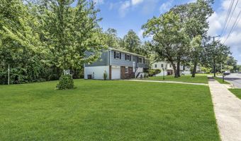 226 Mill Creek Dr, Bayville, NJ 08721