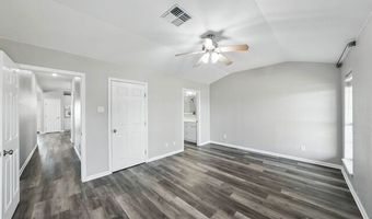 9404 Crow Ln, Adkins, TX 78101