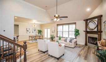 3601 SW Willowbrook Rd, Bentonville, AR 72713