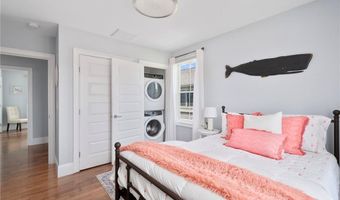 53 White Ave, East Providence, RI 02915