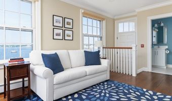 217 Hope St 1, Bristol, RI 02809