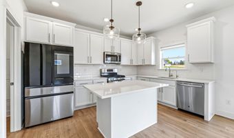 9424 Snow Valley Dr SE, Alto, MI 49302