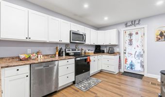276 Gamage Ave, Auburn, ME 04210