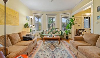 687 Myrtle Ave, Albany, NY 12208