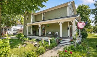 702 S Van Buren St, Auburn, IN 46706