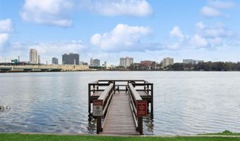 320 LAKEVIEW St 108, Orlando, FL 32804
