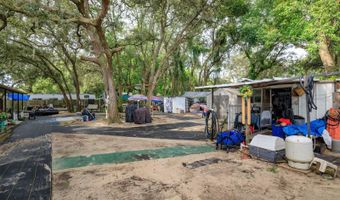 25047 MADISON St, Astatula, FL 34705