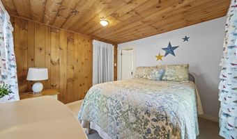 65 Lakeview Ave, Bristol, NH 03222