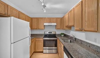 1901 Lindsay Ln 71, Ann Arbor, MI 48104
